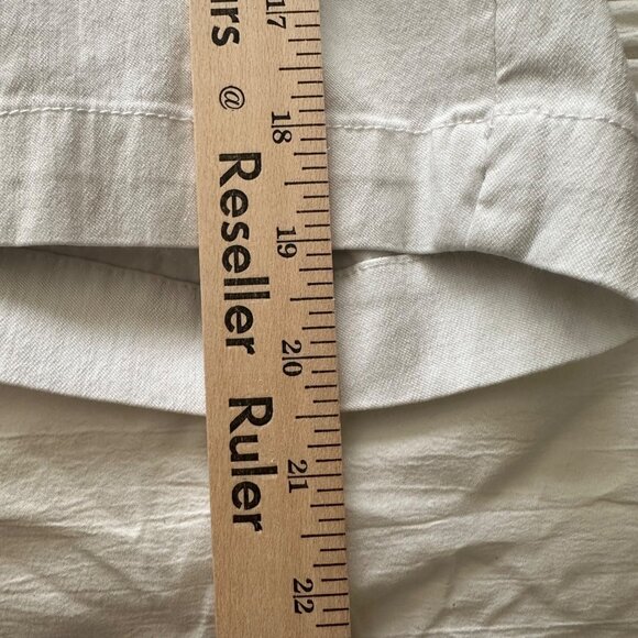 Kim Rogers Womens White Bermuda Shorts Size 16 Beach Resort Vacation - Picture 6 of 7